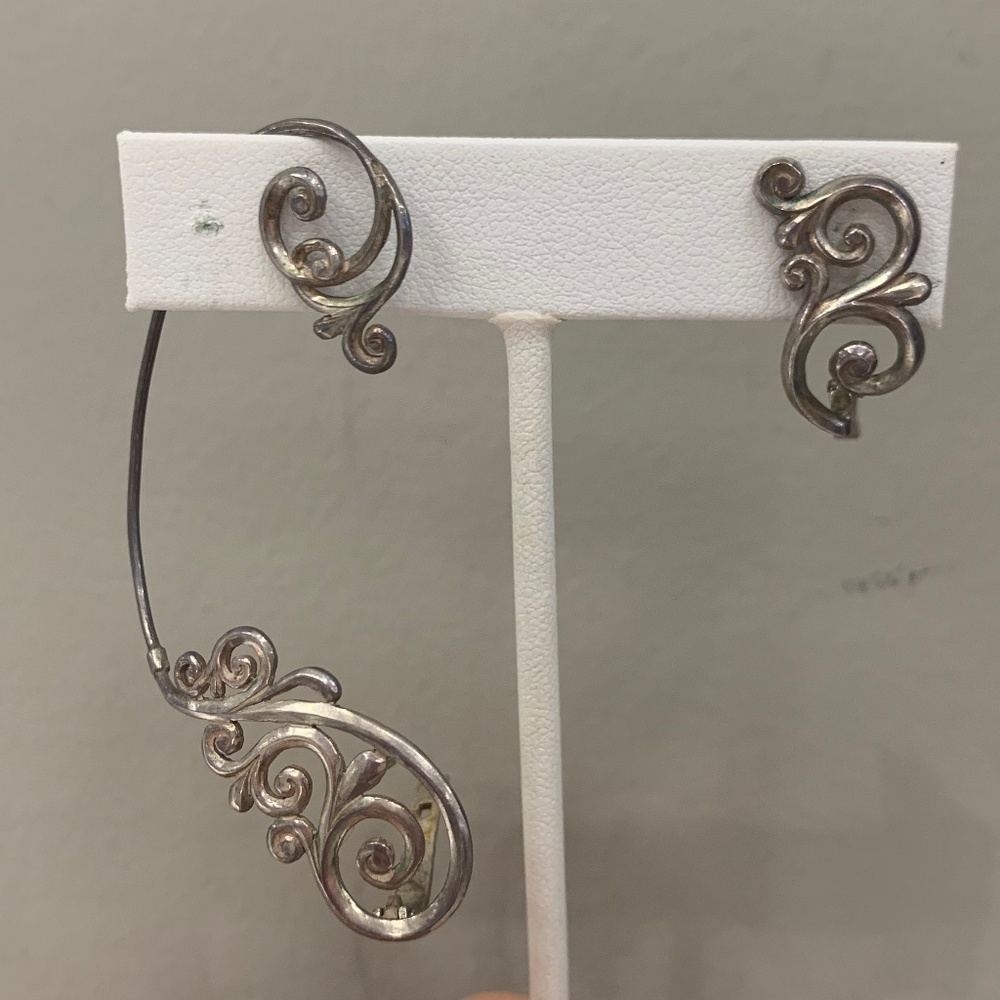 Earrings silver asymmetrical